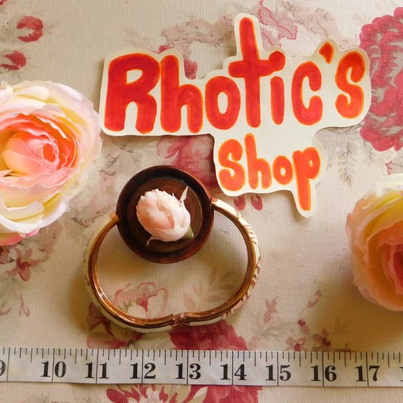 Heavy Metallic Floral/Birds Bangle - Picture 3 of 4